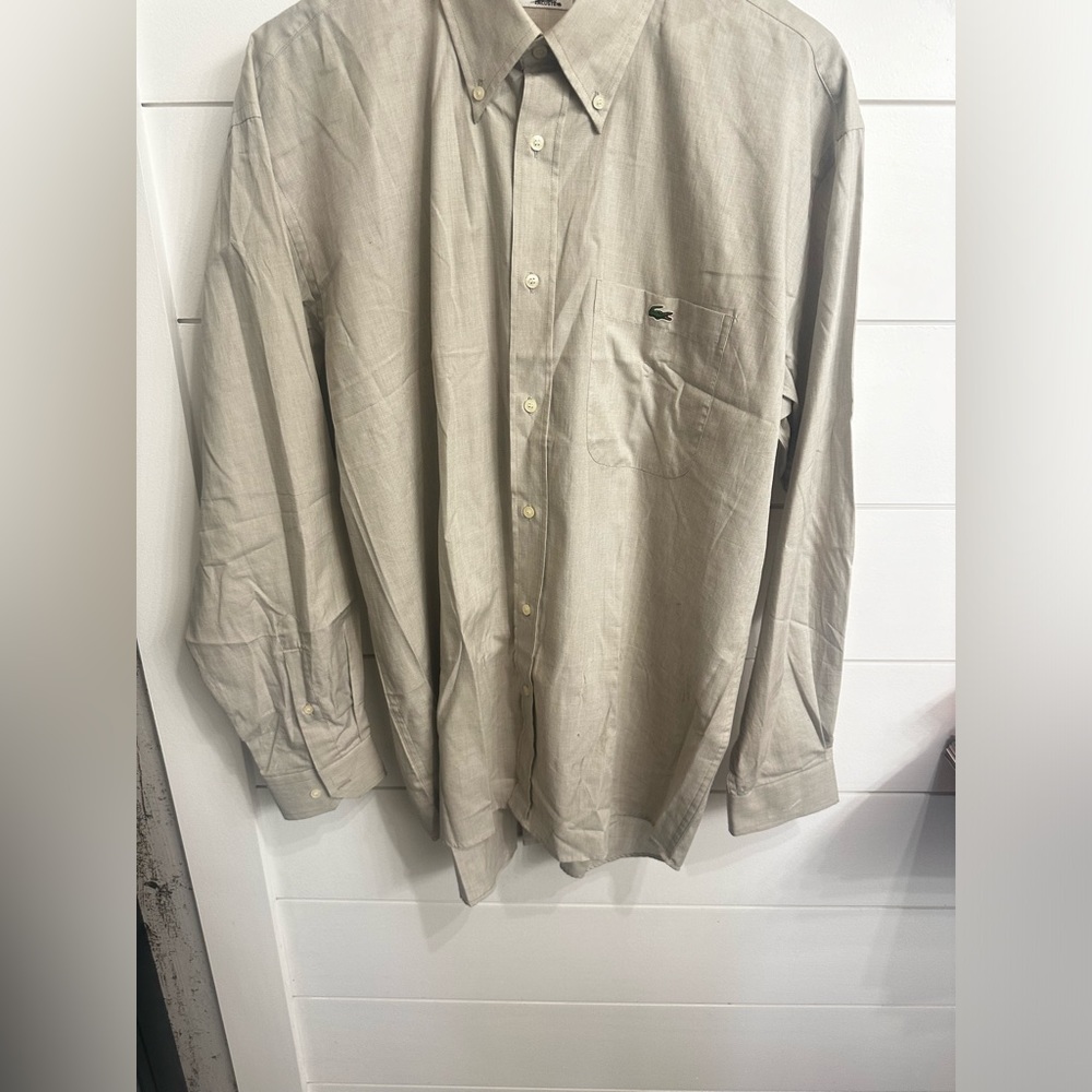 Lacoste men’s button up. 161/2 41 khaki color extra buttons intact